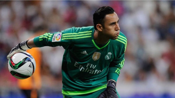 Keylor Navas estaría jugando lesionado