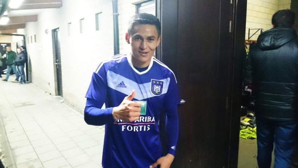 Andy Nájar se luce en Bélgica en su regreso a las canchas