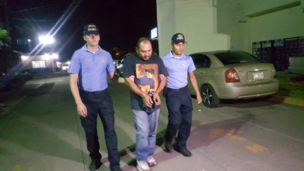 Capturan a taxista por supuesto asalto en contra de una mujer en Tegucigalpa