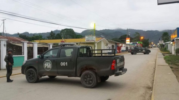Drogas, armas y dinero hallan en operativos en Morazán, Yoro