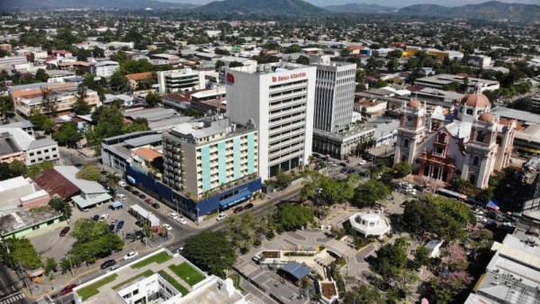 La ciudad urge de un verdadero tratamiento de aguas negras, orden en el centro y más agilidad en los permisos de construcción.