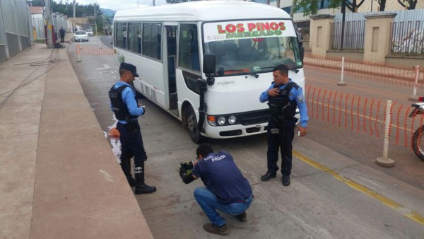 Muere pasajero tras tiroteo en un bus urbano en Tegucigalpa