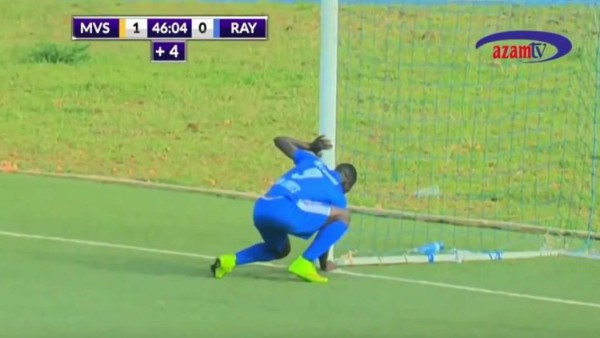 Video: Prohíben la brujería tras polémico gol