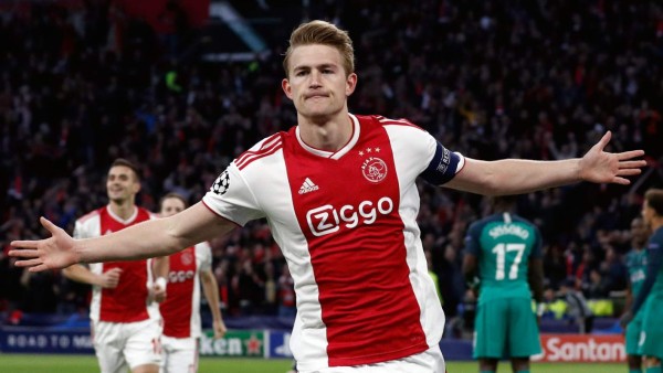 Oficial: Matthijs de Ligt rechaza al Barcelona y se une a la Juventus