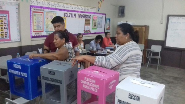 Honduras: Declaran abiertas las elecciones primarias 2017