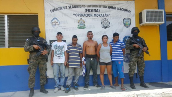 Capturan a cinco pandilleros infraganti en Santa Bárbara