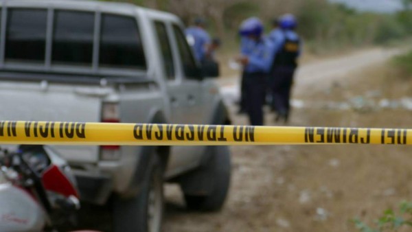 Encuentran acribillados a dos jóvenes en Comayagua