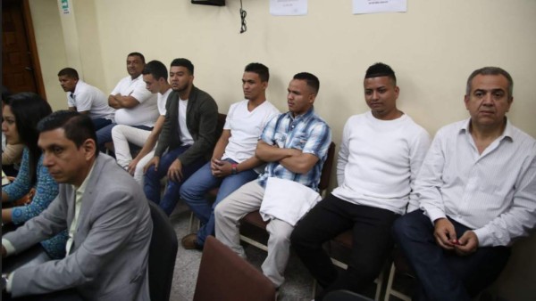 Los acusados por el crimen de la reconocida ambientalista hondureña Berta Cáceres al escuchar el fallo.