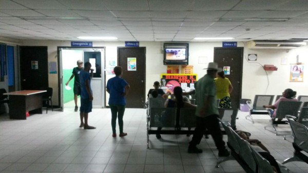 Dos motociclistas mueren embestidos cuando iban a buscar comida