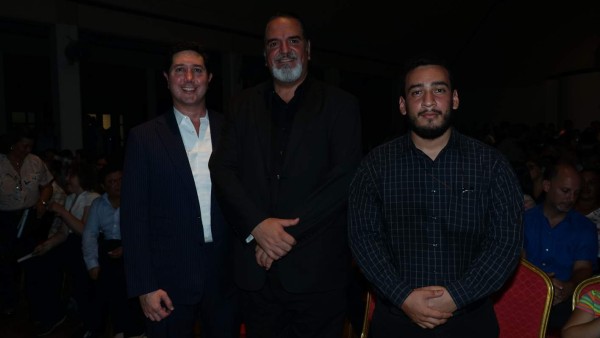 Velada llena de ópera