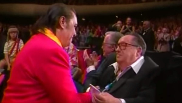 Juan Gabriel y Chespirito, dos grandes leyendas de México.