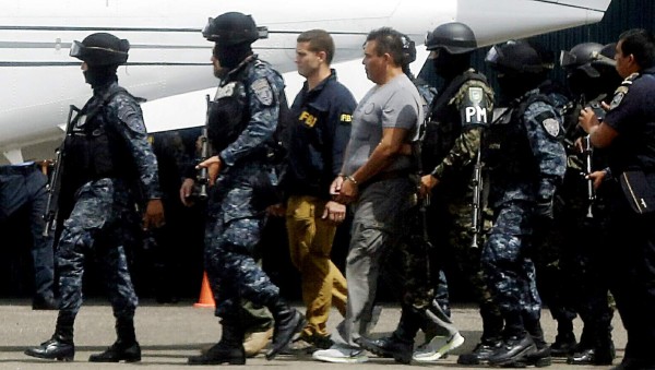 Extraditan a EUA a expolicía informante de los Valle Valle