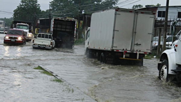 Lluvias en Honduras seguirán hasta mañana, según Copeco