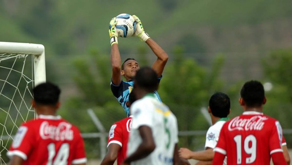 Real Sociedad recupera la alegría a costa del Platense