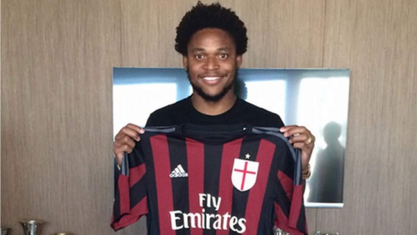 El Milan anuncia fichaje del brasileño Luiz Adriano
