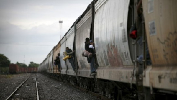 Mueren dos emigrantes hondureños al ser arrojados de La Bestia&nbsp;