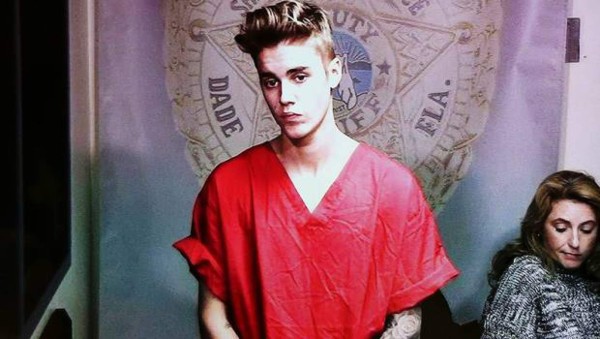 Condenan a Justin Bieber a tomar clases para controlar la ira