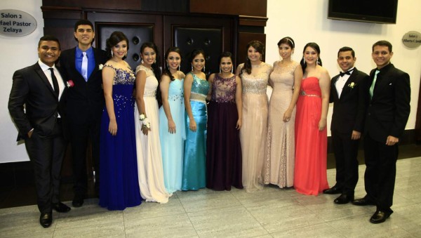 Despedida colegial de la Saint Peter’s Academy