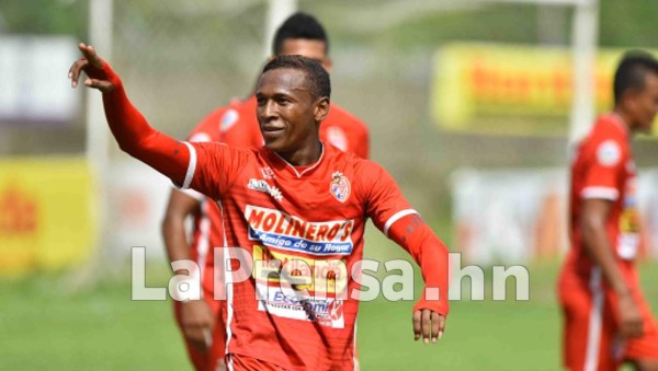 La Real Sociedad frena al Marathón y amenaza con meterse a liguilla