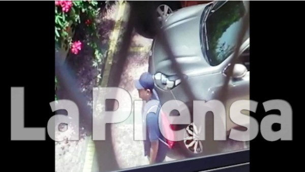 Video capta momento en que sujeto entra a matar al abogado Mateo Galán