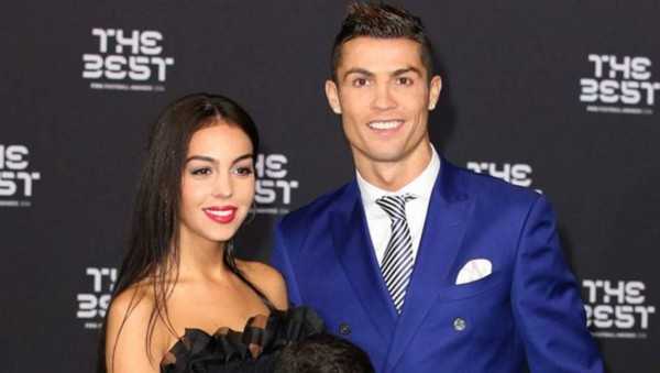 Georgina Rodríguez, novia de Cristiano Ronaldo confirma su embarazo