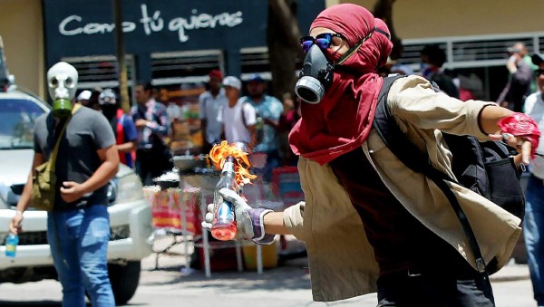 Disturbios opacan el 1 de Mayo en Tegucigalpa