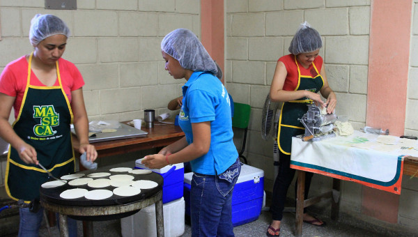 Empresarios del futuro demuestran su talento