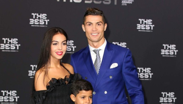 Zuerich, 09.01.2017, Fussball - The Best FIFA Football Awards 2016, Cristiano Ronaldo (POR) gewinnt den Best FIFA Football Award. ONLY SPAIN