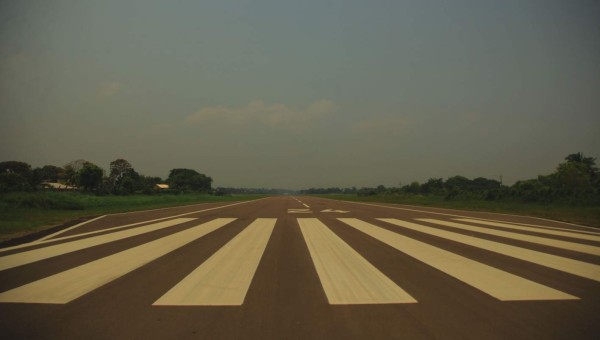 Abrirán vuelos comerciales para el aeropuerto de Tela