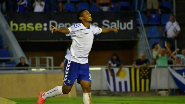 'Choco' Lozano anota con Tenerife pero se lesiona