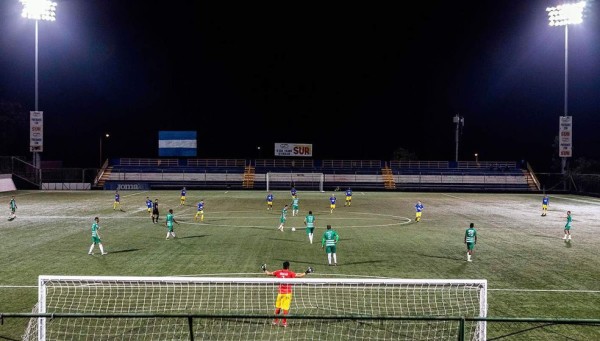 La liga de fútbol de Nicaragua se jugará con público a partir del sábado