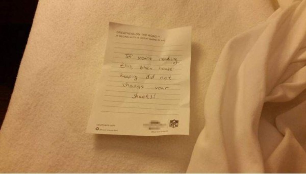 Viral: La nota hallada en un hotel que alarma a todos