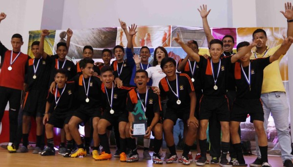 Juegos de la Juventud Unitec 2016 cerró con broche de oro