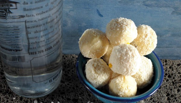 Cómo hacer trufas de mango y coco