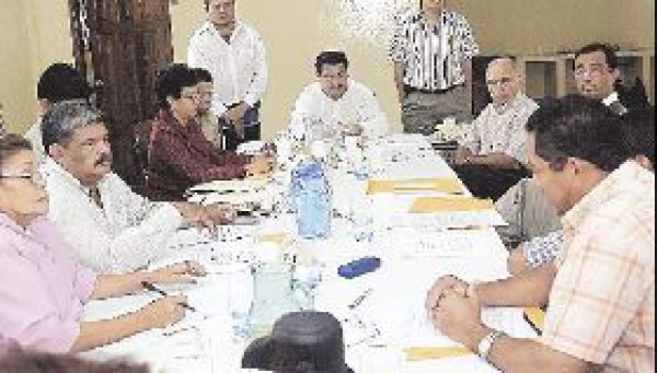 Amplían el alcantarillado