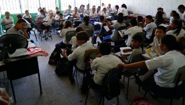 Niños de quinto grado llevan dos meses sin clases