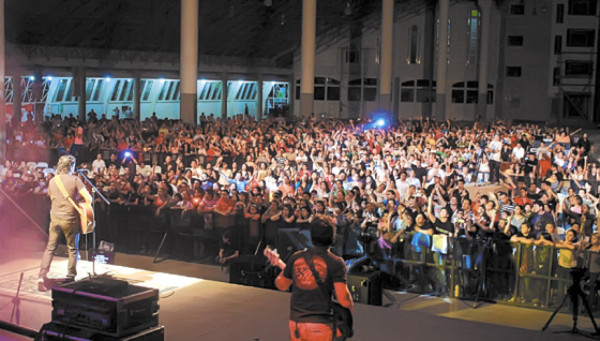 Alex se robó los corazones de los sampedranos