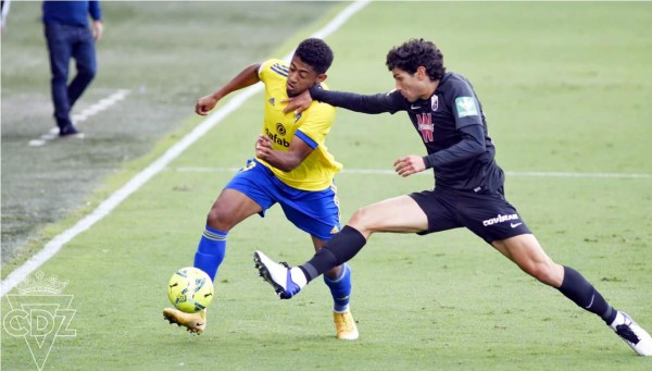 Cádiz y 'Choco' Lozano siguen sin ganar en casa en la Liga Española