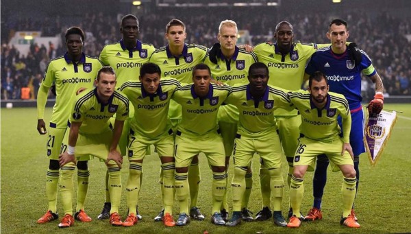 Suspenden juego del Anderlecht por amenaza terrorista