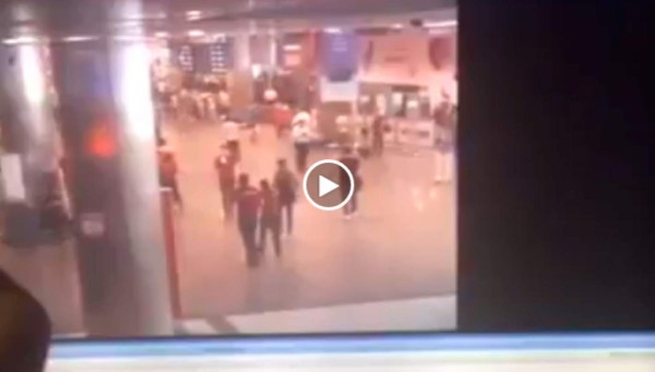 Así se hizo explotar uno de los terroristas en el aeropuerto de Estambul