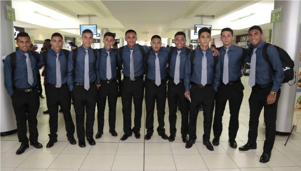 Sub-17 de Honduras viajó rumbo a Costa Rica