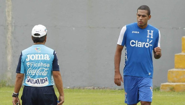Eddie Hernández se suma a los entrenamientos de Honduras