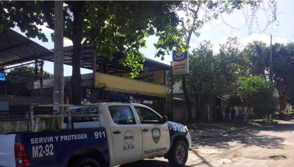 En barrio Paz Barahona de San Pedro Sula acribillaron a una persona.