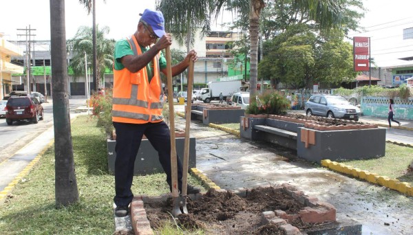 Remozan la avenida Lempira de San Pedro Sula