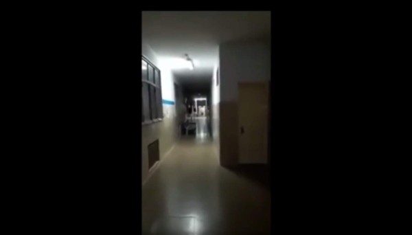 VIDEO: niño 'fantasma' recorre pasillo en hospital argentino