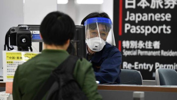 Japón no permitirá el ingreso de extranjeros no residentes por temor a nueva cepa de covid-19