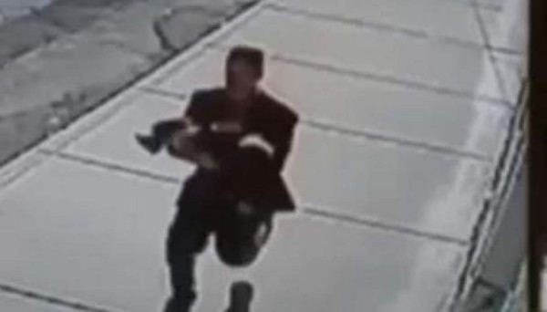 Video: Niña evita secuestro de su hermano de un año en EUA