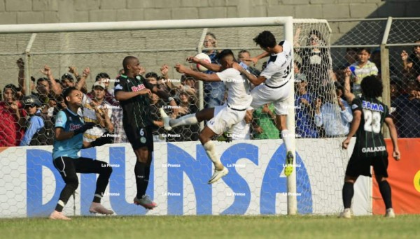 Triangular en el descenso; Marathón a semifinales y Motagua a repechaje