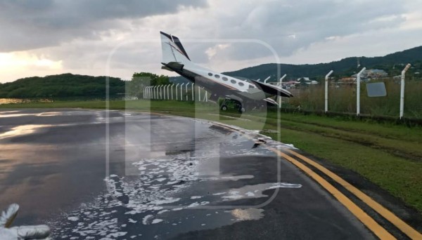 Se accidenta una avioneta con tres pasajeros en Roatán