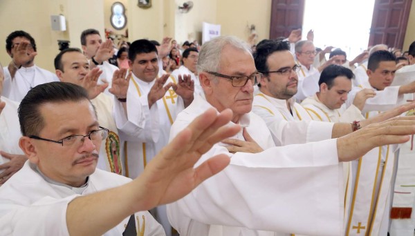 'Estamos invitados a mirar a Cristo en esta Semana Santa': Garachana